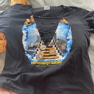 Pittsburgh graphic tee
